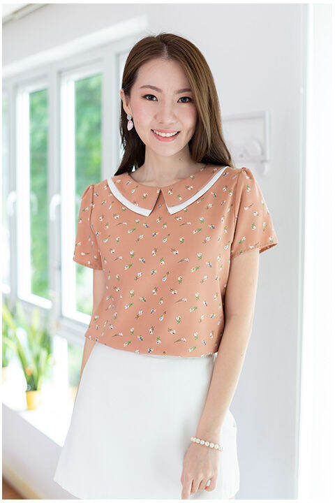 narinari-nt2347-double-collar-flower-blouse