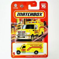 2023 Match Cars INTERNATIONAL WORKSTAR รถพยาบาล164 Metal Die-Cast Collection Model Car Toy Vehicles