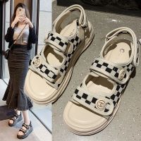 COD DSFGRTUTYIII Hot sale Xiaoxiang Style Thick-Soled Sandals Women 2022 Summer New Students All-Match Velcro One-Word Buckle Roman Shoes Beach