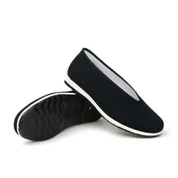 Buy Waan Walking Shoes For Men (Black, White) Online at Best