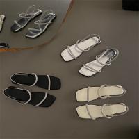 Flat silver temperament of French sandals in the summer of 2023 the new outer wear beach sandals fairy shoes