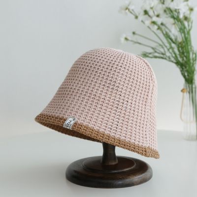 Topi Bucket ถักลายบล็อกสีระบายอากาศได้ดีสำหรับผู้หญิงหมวกฮิปฮอปหมวกชาวประมงบ๊อบพับได้ฤดูร้อนท่องเที่ยวกลางแจ้ง