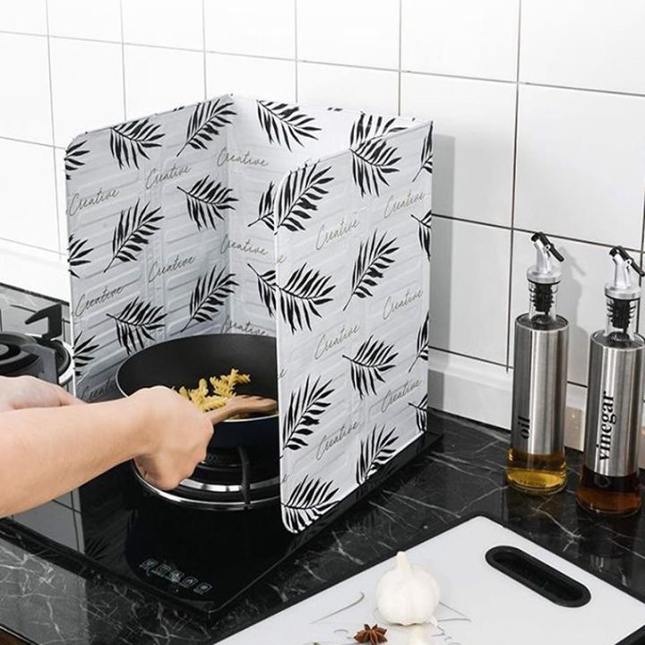 baffle-plate-kitchen-oil-splash-protection-screen-kichen-accessories-aluminum-foldable-splatter-screens-kitchen-gas-stove
