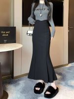 ♞ European and American ZARA high-waist fishtail skirt womens autumn design niche small slit long skirt