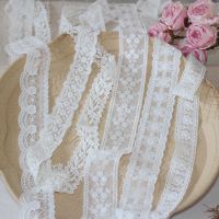 [HOT!] 3yards/lot Paper white Cotton Embroidered Lace Trims Double Size Crochect Flower Mesh Wedding Lace Material X929