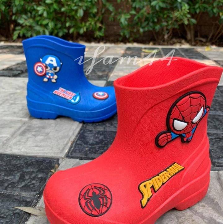 toyswonderland-รองเท้าเด็ก-รองเท้าบู้ทเด็ก-marvel-spiderman-กับ-captain-america-บูทกันน้ำ-ลิทสิทธิ์แท้-100