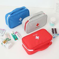 【LZ】☸✇  Primeiros Socorros Medical Kit para Acampamento ao Ar Livre Survival Emergência Bag Caso pílula Útil Mini Armazenamento Medicina Viagem