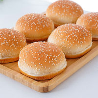 ขนมปังเบอร์เกอร์ขนาดกลาง 60 กรัมต่อก้อนMedium burger buns, 60g per loaf เบอร์เกอร์หอมนุ่มสดใหม่เบอร์เกอร์อาหารฝรั่งFreshly Fragrant Burgers, Western Food Burgers