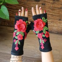 Fashion Womens Autumn Handmade Embroidery Gloves Embroidered Fox Flowers Mid Long Half Finger Warm Cotton Winter Gloves