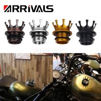 【cw】Motorcycle accessories Motorcycle Aluminum Fuel Tank Cover Right-hand Thread Reservoir Crown Oil Cap Gas For Harley Touring Softail Sportser 883 1200