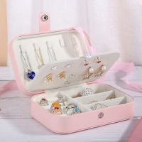 New arriving Portable Jewelry Box Jewelry Organizer Display Travel Jewelry Case Boxes Button Leather Storage Zipper Jewelers Joyero