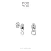 NooYoo ต่างหูสำหรับผิวแพ้ง่าย ZIPPER with Crystal Surgical Steel