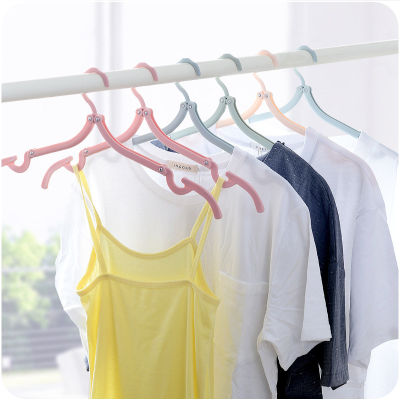 【cw】 Foldable Magic Travel Folding Hangers Portable Outdoor Travel Non-Slip Hanger Plastic Laundry Rack Clothes Support
