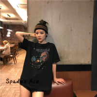 Spades Ace เสื้อครอป เสื้อยืด ชุดเซ็ทผู้หญิง สไตล์ ทันสมัย ล้ำสมัย สบาย WTX23934IH 41Z231011