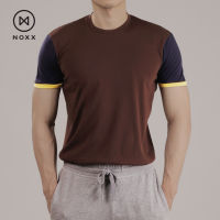 Noxx Round Neck T-shirt: เสื้อยืด คอลกม สีน้ำตาล แขนน้ำเงิน ขอบเหลือง