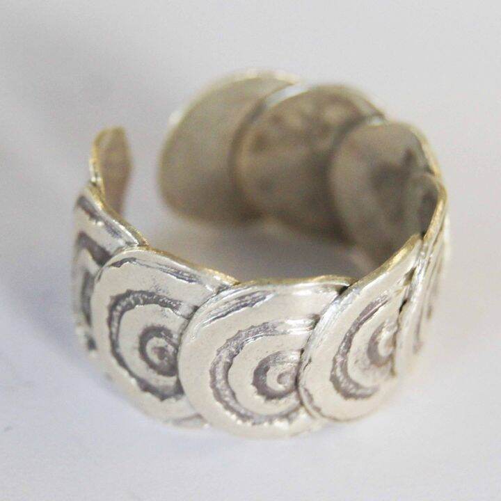 thai-design-ring-modern-silver-karen-hill-tribe-handicraft-ringแหวนเงินกะเหรี่ยงสมัยใหม่ที่ไม่เหมือนใคร