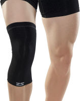 Zensah Compression Knee Sleeve - Relieve Knee Pain, Treat Runners Knee, Patella Small Midnight Black