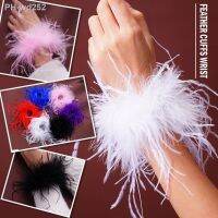 Fashion Feather Women Bracelet Cuffs Wrap Stainless Steel Real Fur Ostrich Feather Cuff Feather Hair Anklets Cuff Party Wear