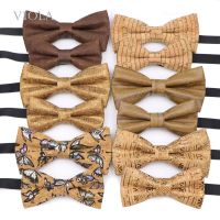 {EDDLYT}เก๋พ่อลูกชายจุกไม้ Bowtie ผู้ชายผู้หญิงเด็กสัตว์เลี้ยงผีเสื้อสูท Tuxedo พรรคอาหารค่ำแต่งงานโบว์ผูกของขวัญสร้างสรรค์อุปกรณ์เสริม