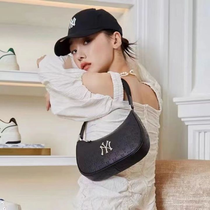 mlb-official-ny-womens-bag-shoulder-bag-new-yankees-fashion-hot-style-portable-ny-korea-net-bag-underarm-red-high-end-spring-and-summer