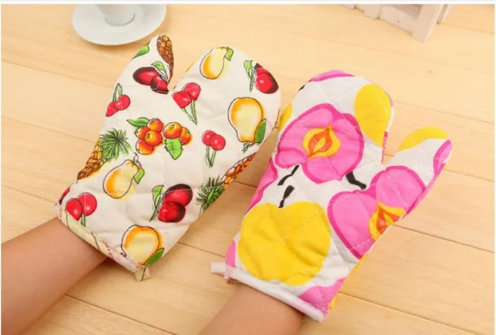 1pc Yellow Geometric Pattern Thickened Grid Anti-scald Heat Insulated Glove,  Oven Mitts Baking Gloves