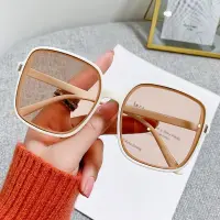 Vintage Sunglasses Women Trendy Sunglasses Korean Fashion Style Frame Eyewear