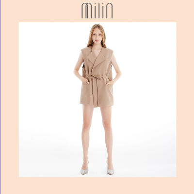[MILIN] Oversized fit with wrap front style sleeveless tailored blazer เสื้อเบลเซอร์แขนกุดทรงโอเวอร์ไซส์แบบป้ายด้านหน้า Process ฺBlazer