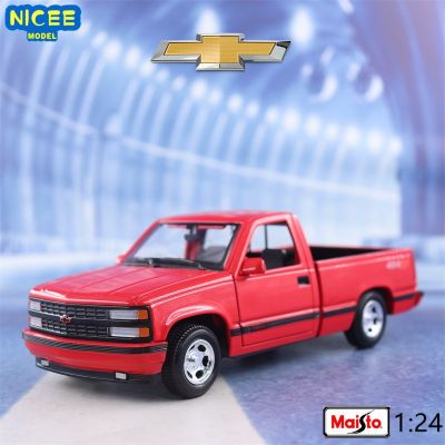 Maisto 1:24 1993 Chevrolet 454 SS Pick-Up High Simulation Diecast Car Metal Alloy Model Car Kids Toys Collection Gifts B320