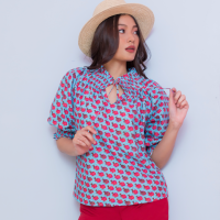 WINAWA KAKA SMOCK BLOUSE - African Smocked Neckline Blouse เสื้อ เสื้อผ้าผู้หญิง เสื้อสม็อค เสื้อลายแอฟริกัน เสื้อลายไก่ เสื้อแขนสามส่วน เสื้อสม็อกแขน ผ้าคอตตอน