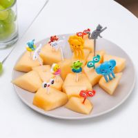 1 Set Fruit Fork Cute Cartoon Non-slip Reusable Easy to Clean Decorative Plastic Snack Cake Dessert Fruit Pick for Kids