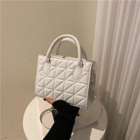 ✟✌ Popular this year fashion shoes embroider line handbagthe fall and winter of 2022 the new little single shoulder inclined shoulderhandbag