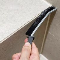 ❁✶ Long Handle Tiles Grout Cleaner Brush Bathroom Floor Door Window Gap Dust Remover Nylon Brush Tile Joints Scrubber Stiff Bristle