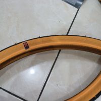 HITAM Outer Tire Schwalbe One 451 Alias 20x1 1-8 Or 22 inch Tan Gum Wall Brown Black 1 per 8 tanwal