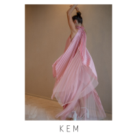 Kemissara Feather tulle set (top &amp; skirt) Pink Clay ชุดพลีตผู้หญิงไหล่ลํ้า Ruffle ที่คอ เสื้อผ้าพริ้วปล่อยสบาย กระโปรงเอวยางยืด มาพร้อมสายคาดเอว (Pre order  up to 10 days)