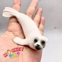 Monkey Toys - โมเดลสัตว์ Sea Lion แมวน้ำ สิงโตทะเล ขาว ขนาด 9.50 CM (จากหาดใหญ่)