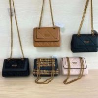 GUESS New European and American fashion womens bag chain one shoulder Messenger portable small square bag