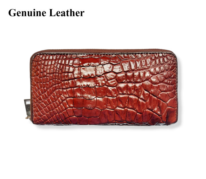 women-wallet-กระเป๋าสตางค์ใบยาว-หนังจระเข้แท้-100-สีน้ำตาล-ซิปเดี่ยว-กระเป๋าหนังจระเข้แท้รูปแบบ-zipper-กระเป๋าใส่บัตร-กระเป๋าสตางค์ยาวคลัทช์