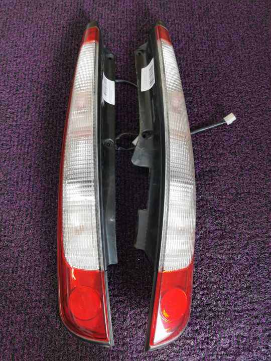Perodua Kenari Daihatsu Move L9 Peanut Tail lamp / Lampu Belakang