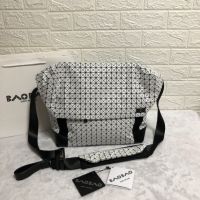 Issey Miyake men and women with silicone diamond fashion casual new small square silicone knight bag