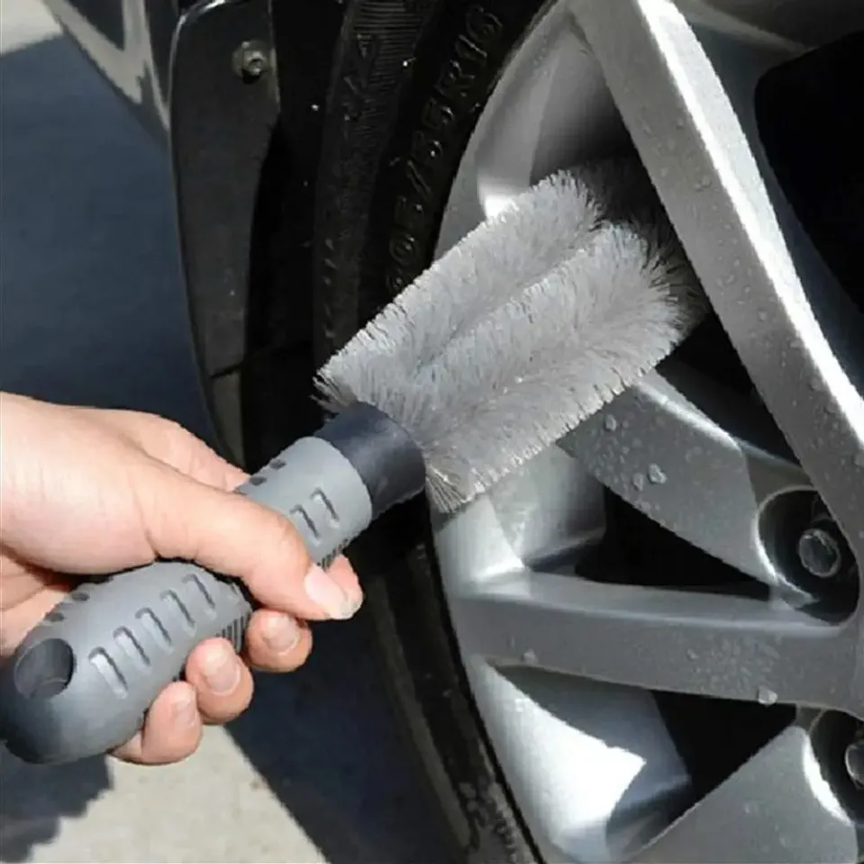 Car Wheel Brush - Auto Detailing Car Wash Brush, Ergonomic Grip