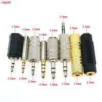 1pcs 3.5mm Female To Female Audio Adapter Connector Coupler Stereo Extension Audio plug Converter 2.5mm Male to 3.5mm female