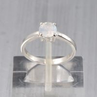 Real Gemstone ring , Silver ring , 925 SILVER ONE MOONSTONE RING ,  แหวนเงินมูนสโตนแท้ พลอย แหวนเงิน 92.5% แหวนมูนสโตนเม็ดเดียว , Silverthai Jewelry