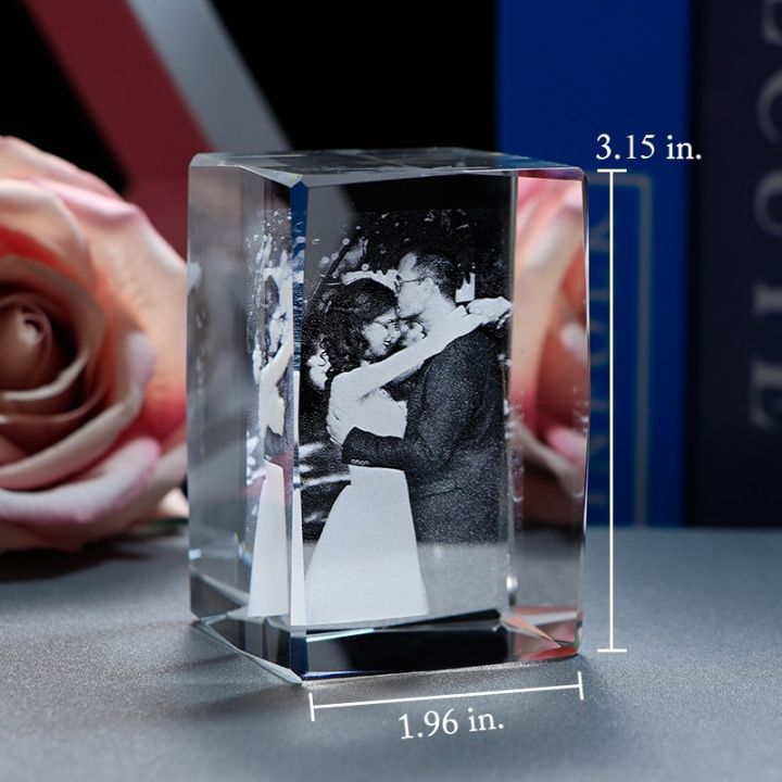 กรอบรูปคริสตรัลกำหนดเองสำหรับแก้วแกะสลักเลเซอร์ภาพกรอบรูปส่วนตัวกรอบรูปแต่งงานความรัก