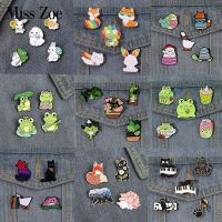 hot【DT】 4-5pcs/set Enamel Pins Custom Cat Frog Brooches Lapel Badges Plant Jewelry Gift for Kids Friends