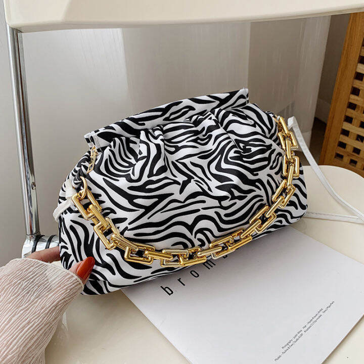 womens-chain-bag-2022-new-japanese-cute-cows-pattern-underarm-bag-fashion-casual-portable-shoulder-bag