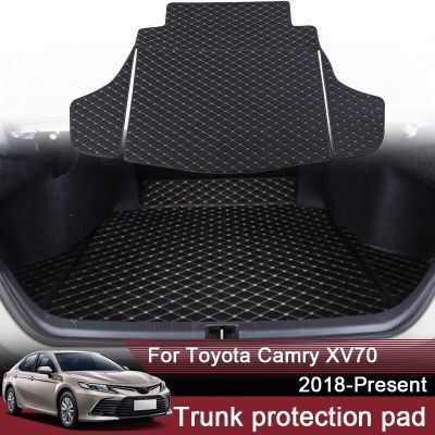 พรมกระโปรงหลังรถหลังแต่งรถแบบสั่งทำสำหรับ Toyota Camry XV70ไฮบริด2018-2024กันน้ำหนังแผ่นอุปกรณ์เสริมไลเนอร์กระบะรถยนต์1ชิ้น