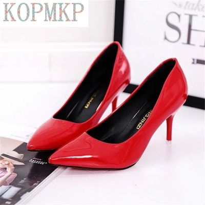 รองเท้าผู้หญิง,รองเท้าปั๊มหนังปลายแหลมส้นสูง8ซม. สีแดง Zapatos Mujer งานแต่งงาน