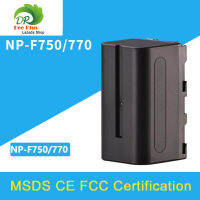 แบตเตอรี่เทียบ NP-F770 4400mAh ใช้สำหรับ F950 F960 F330 F550 F570 F750 F770 MC1500C 190P 198P F950 HD1000C และไฟLED Yongnuo YN300 YN600 YN900 YN1200 Sony NP-F770 4400mAh Battery used for the Sony F950 F960 F330 F550 F570 F750 MC1500C 190P F950