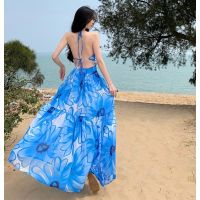 The new blue print hanging neck dress small vacation posed little skirt with shoulder-straps elegant dress