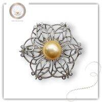 เข็มกลัดเซาท์ซี  South Sea Brooch